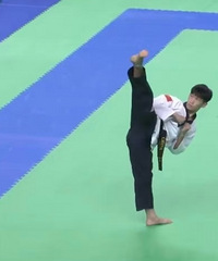 重庆高校选手胡明达大运会摘银