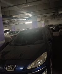 �Ϲ�ÿ���ϰ඼��Ħ�У���һֱͣ�ڳ���Իң���ѳ�����