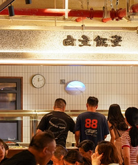 重庆这小面3元,豆花饭4元…真宝藏