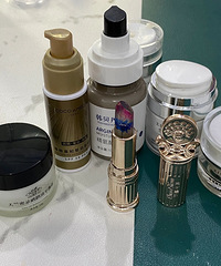 ���������ڶ�����Ļ�ױƷ��ÿһ�����ǳ�ը�ѡ�