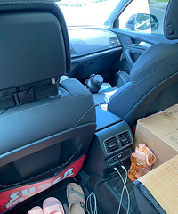 ���Ѹ��Լ����Ͷ�����һ����ϯ���Լݳ�ȥ���Ѷ�����ʡ��