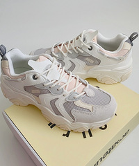 �����ϴ��ѽ���������˫ƽ���˶�Ь�ʸ�Ҳ̫���˰�