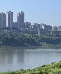 �����죬��һ������С�����·��