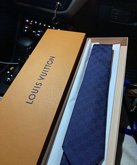 ���˽ڡ������ʺ������ѵ�ǧԪ������ѡ����