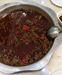 ̲�ӿڵĽ��붹���㣬���������ʣ��ʳ��ͺڶ�������������ɫ