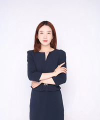 91年160CM有女儿的单亲妈妈征婚,从事房地产销售工作