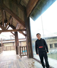 84年年薪30万的证券分析师征婚,著名央企中信集团上班