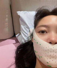 给喜欢侧睡的姐妹们安利这个神器,预防法令纹和泪沟