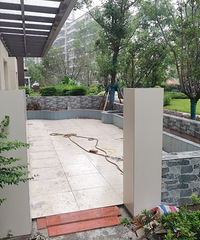 ��԰ƪ��������һ�룬ǰ��������̫���ˣ�ͣ���С�