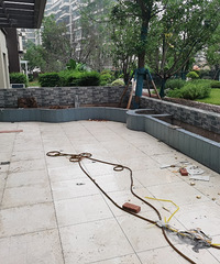 ��԰ƪ��������һ�룬ǰ��������̫���ˣ�ͣ���С�