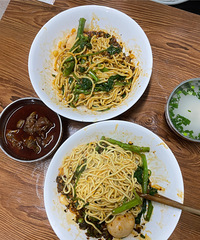 �����Ƽ��ҳ��⳵ʦ������ҹʳ�ã�ֻ�����ϵ����