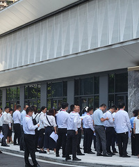 ���¾��������д���