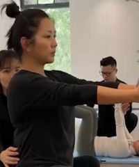 何洁成功减肥近70斤,曾做过抽脂