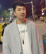89年174CM的哥子征婚,医疗代表