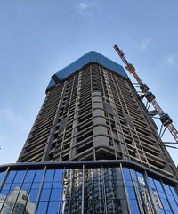 ���ƺҪ������д��¥��ÿ��·�������ޣ�