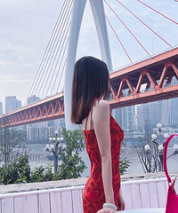 89年的在编女教师征婚,希望对方33~41岁