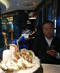 42岁170CM的医疗行业企划总监征婚,希望对方30~38岁