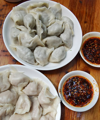 �󱤵���Ѽ�����ֹ����ӹݣ����Ӵ��ζ����