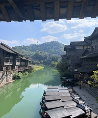 �����ڽ�կ�о����ϣ��������������˼������ػ��������ѹ�����ɽ