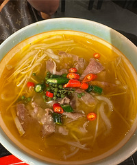 ���ų�ſ����̬�򿨾Ž���Ҵ��˾ƹݣ�ζ������