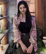 98年教育行业的妹子征婚,希望对方体贴