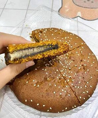 农村的奶奶寄了老家的月饼,让男朋友尝尝,他却嫌弃奶奶不干净
