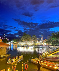 ��˫����֮�У���ˮ�ˡ�