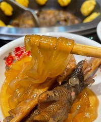 ����һ�Ҷ�������������ζ�嵭С����ϲ��