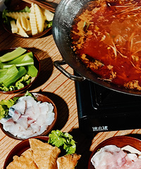 ����ζ����������ͼ�µ������ĵ�Ĳ�