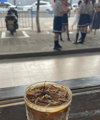 ���и����⣬��Ҷ�����������罻Ȧ�ӵģ�