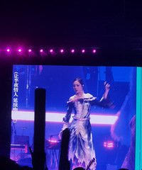 ��ǧ�ã���Ů����������ϧ����ˮƿ����С�Ǵ��¡��¡�������..