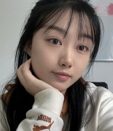 94年164CM妹子征婚,喜欢爬山徒步