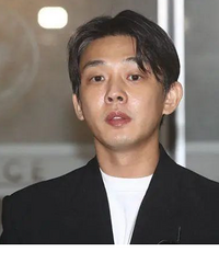 刘亚仁教唆他人吸毒,威胁友人