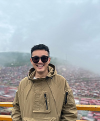 94��171CM�и�Ů���ĵ��װְ����飬����һ�ҹ�˾