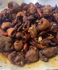 ƽƽ898�͹ݣ������˵��㣬���ں����ǿ�ͷ��