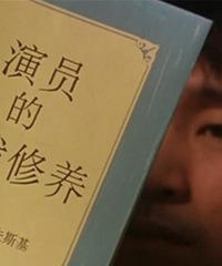 作为一个中年拖娃离异大婶,对我最殷勤的就是杀猪匠了