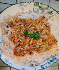 ��˵����һ��з�۰���88���Ҽ�4�ڽ�Լ��300��