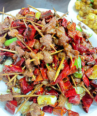 �и��ϴ��������ж������ֱ����ʳ����