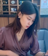 92年156CM妹子征婚,从事瑜伽行业