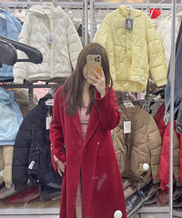 【揣200块去逛街】实探服装批发城,200块拿下一大包衣服