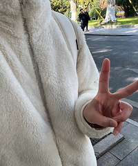 优衣库摇粒绒都去给我买!喜欢这种毛绒绒的感觉