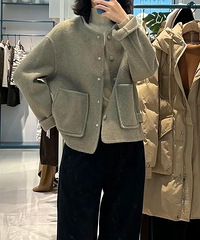 商场逛到一家店,随便一试感觉还不错!一看价格刺客2099!