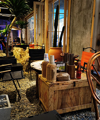 ��������������۸����˰������򻷾��ģ�ζ������