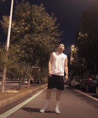 91��178CM����22��Ĺ���������飬ϣ���Է�32������