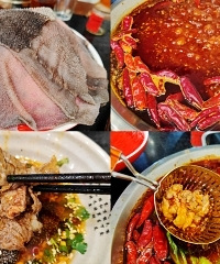 这家火锅生意巨好,特色菜有血毛肚