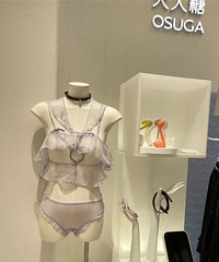 ���˿����̳���ġ�Ů����ߵꡱ��һ�㶼���߳�~