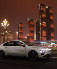 �Լ������׿�춯�γ��ǹ⣬ʵ���ʻ70����ٹ����ͺĽ�3L