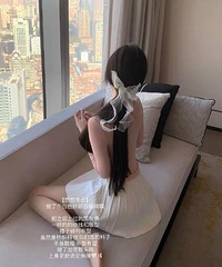 网红大姐们我是要买衣服,不是欣赏你们扭成一团
