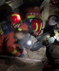 甘肃6.2级地震已致118人遇难