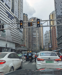 ��Ͽ�㳡�治�ʺϿ�����ͣ��λ���˰�Сʱ�����̵�ֻ��10���̵�